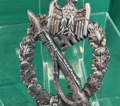 Infantry Assault Badge in Silver